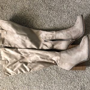 Pink Lily. Knee high tan boots. Size 8. Never worn. Soda brand.